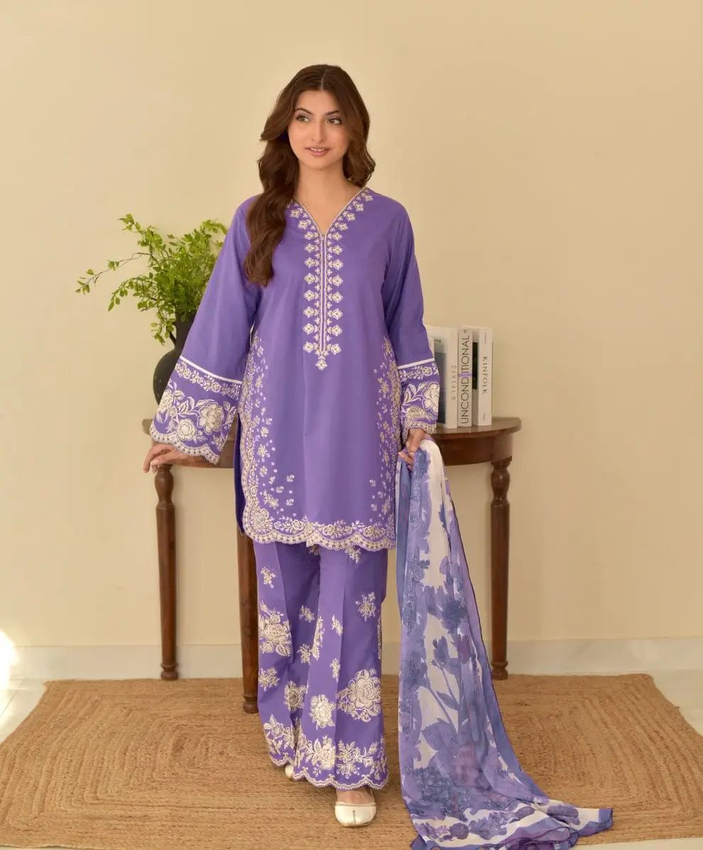 3 Pcs Women's Unstitched Embroidered Suit - Image 2