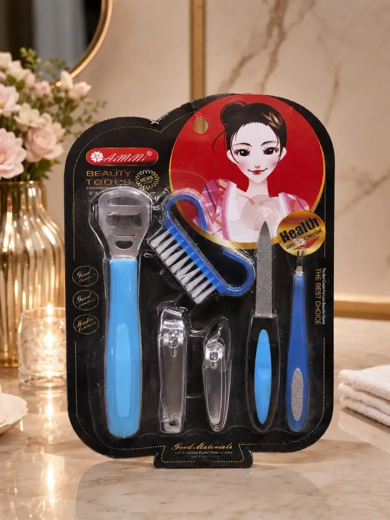 Non-Irritating Ingredients Mani Pedi Kit - Image 2