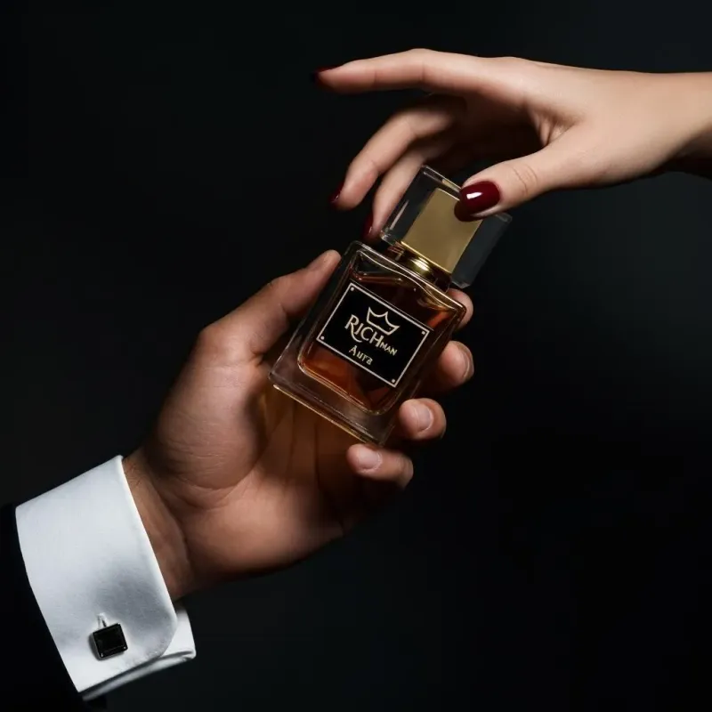 Aura Perfume for Men 50ml Long Lasting Spicy Oud Scent - Image 4