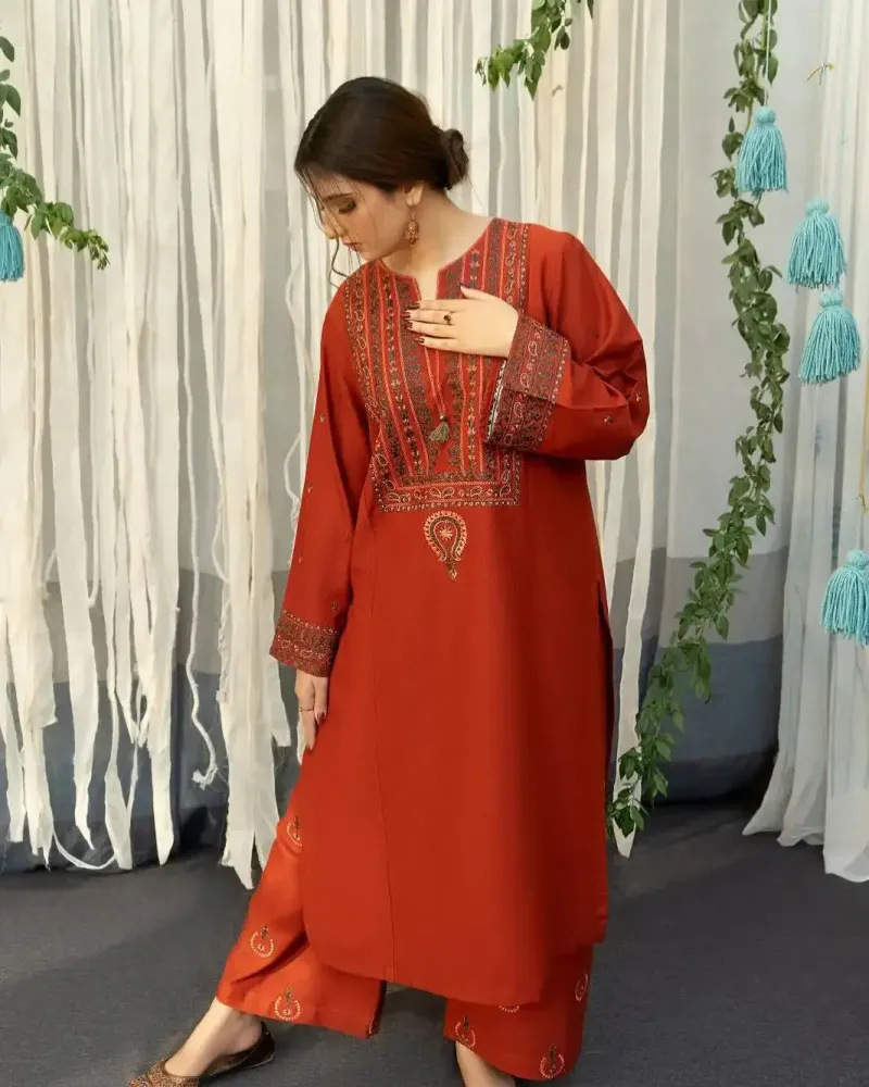 3 Pcs Women's Stitched Cotton Lawn Embroidered Suit - Image 4