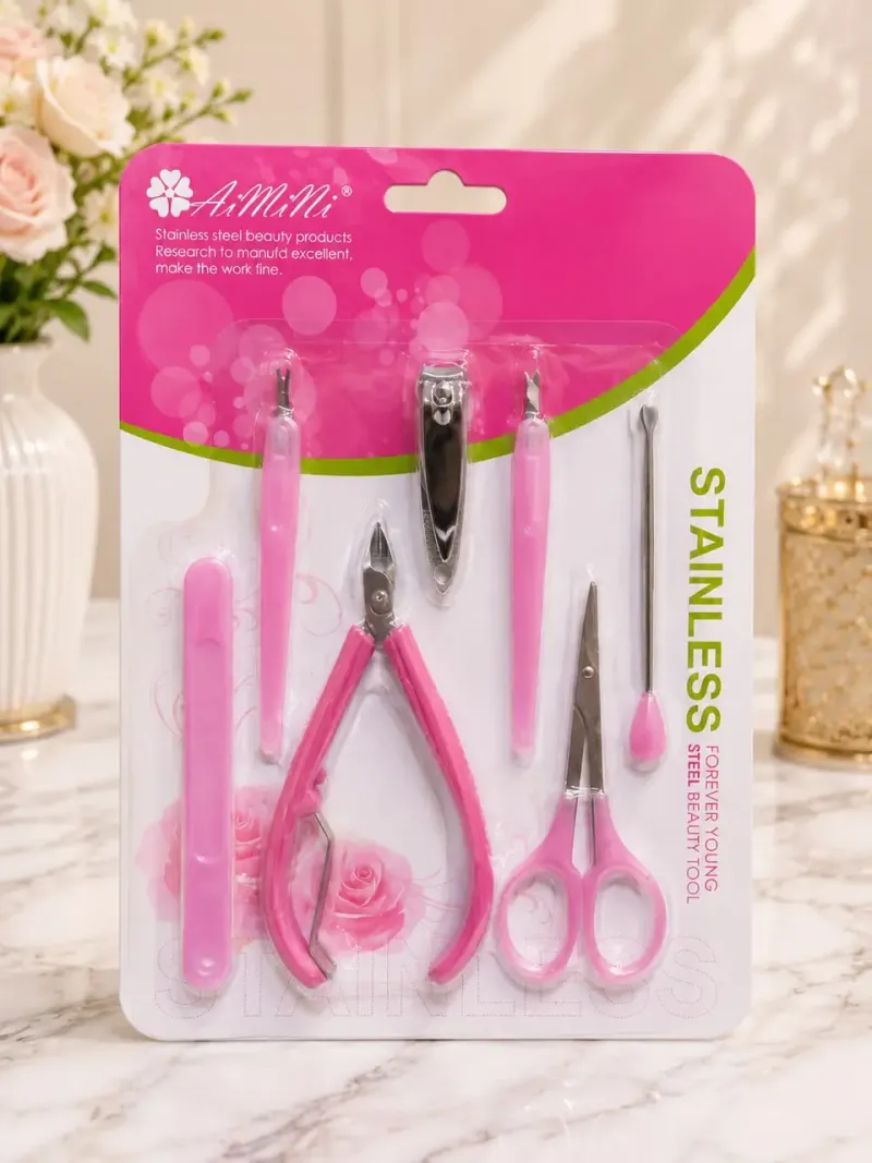 Non-Irritating Ingredients Mani Pedi Kit - Image 3