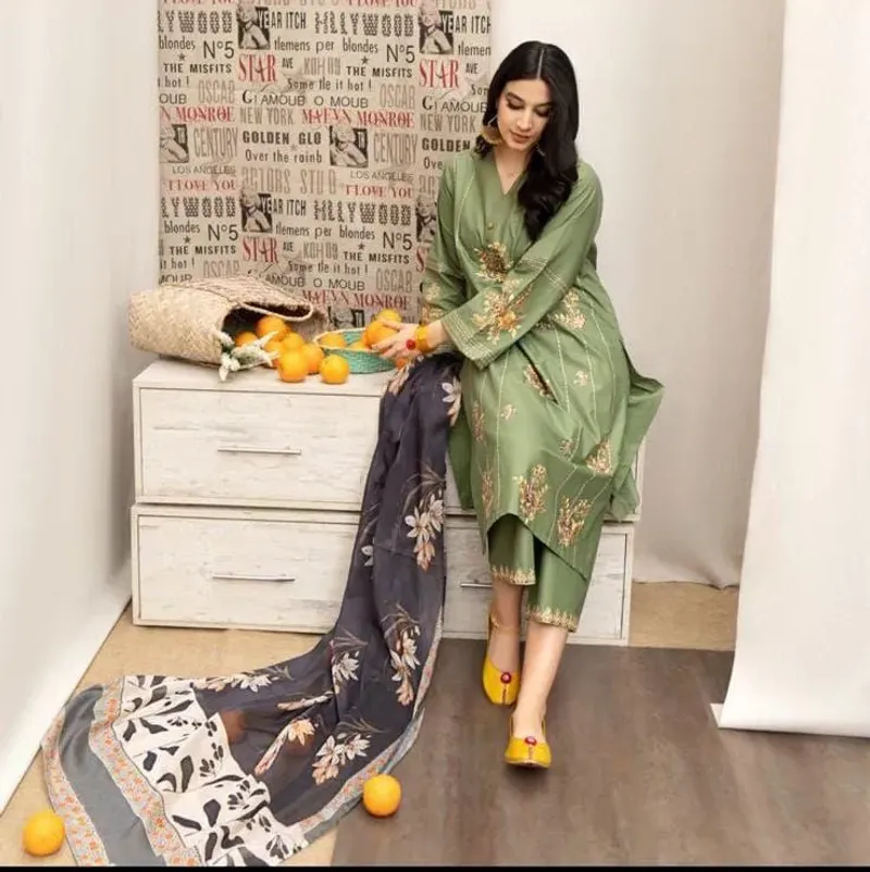 Green Embroidered 3-Piece Lawn Suit with Digital Print Dupatta - Image 2