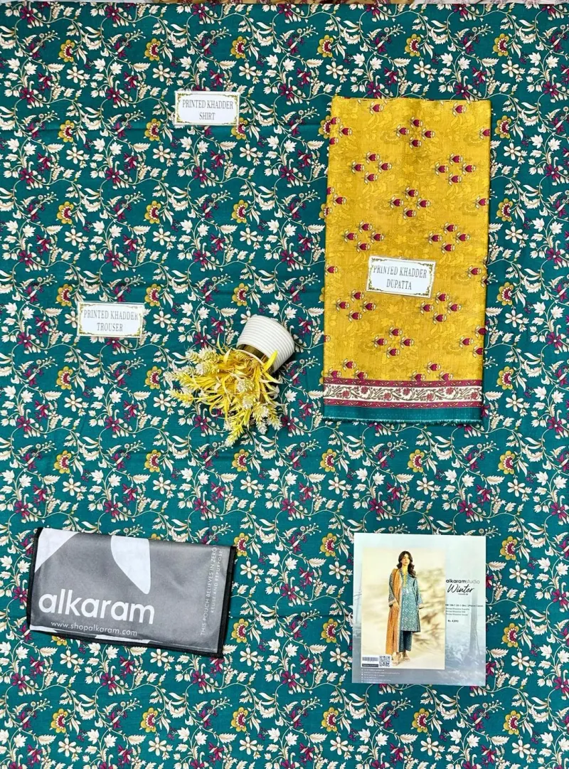 Stunning Printed Khaddar 3-Piece Suit Green - Image 3