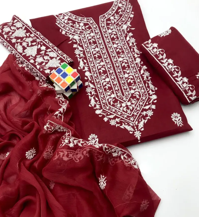 Maroon Chikankari Lawn 3Pcs Embroidered Set - Image 2